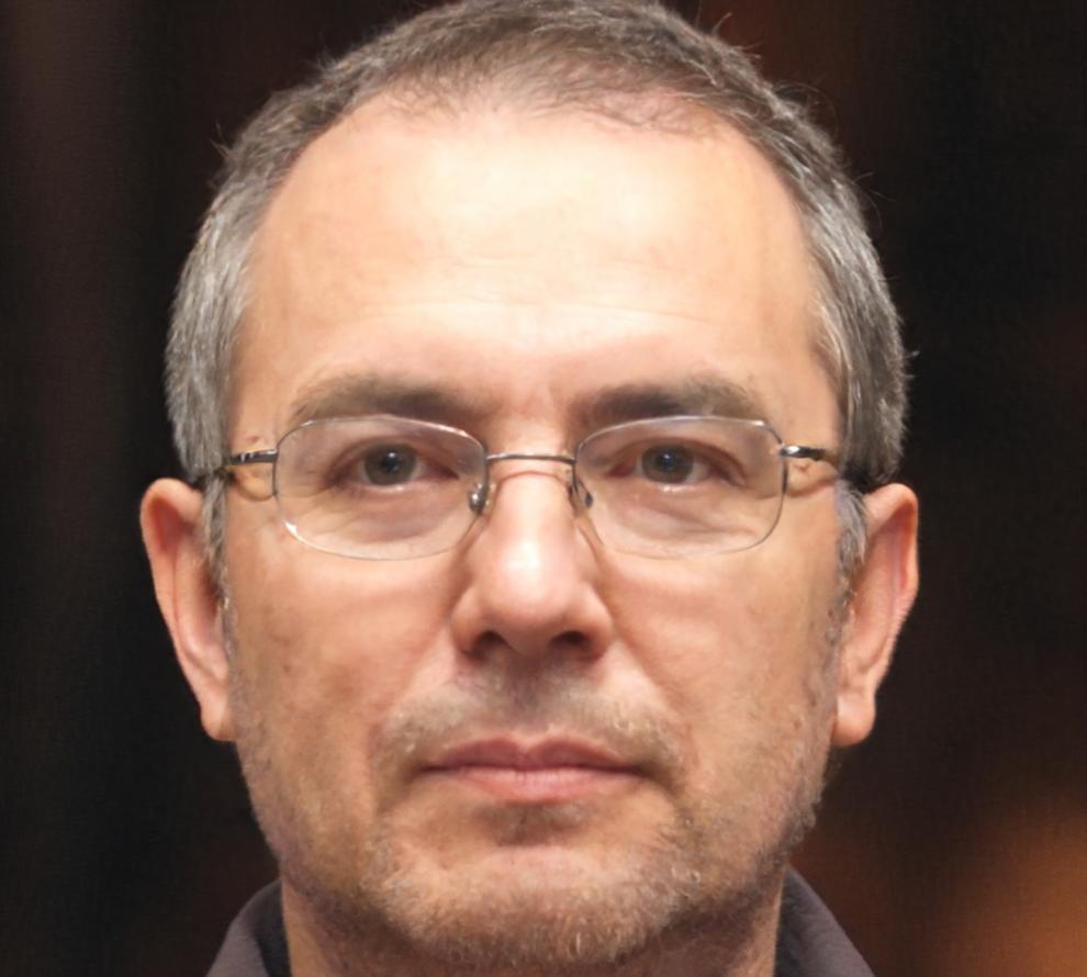 Ritratto di Gabriele Santangelo, docente di web design